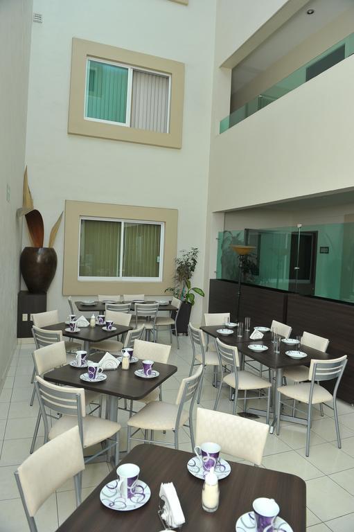 Hotel Casa de los Dulces S Express Morelia Exterior foto